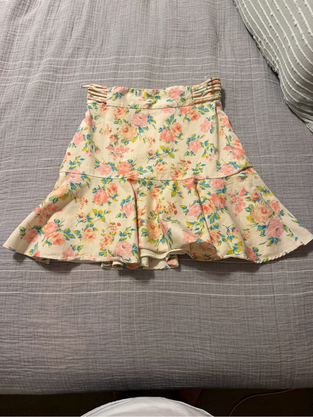 Zara floral Printed Flair Flowy Mini Skirt
